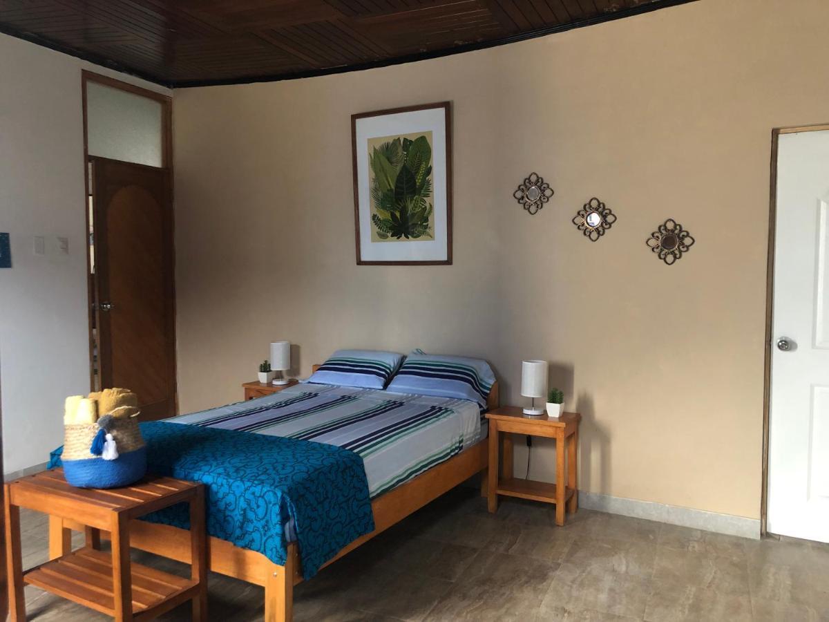 Poseidon Guest House Iquitos Exteriör bild