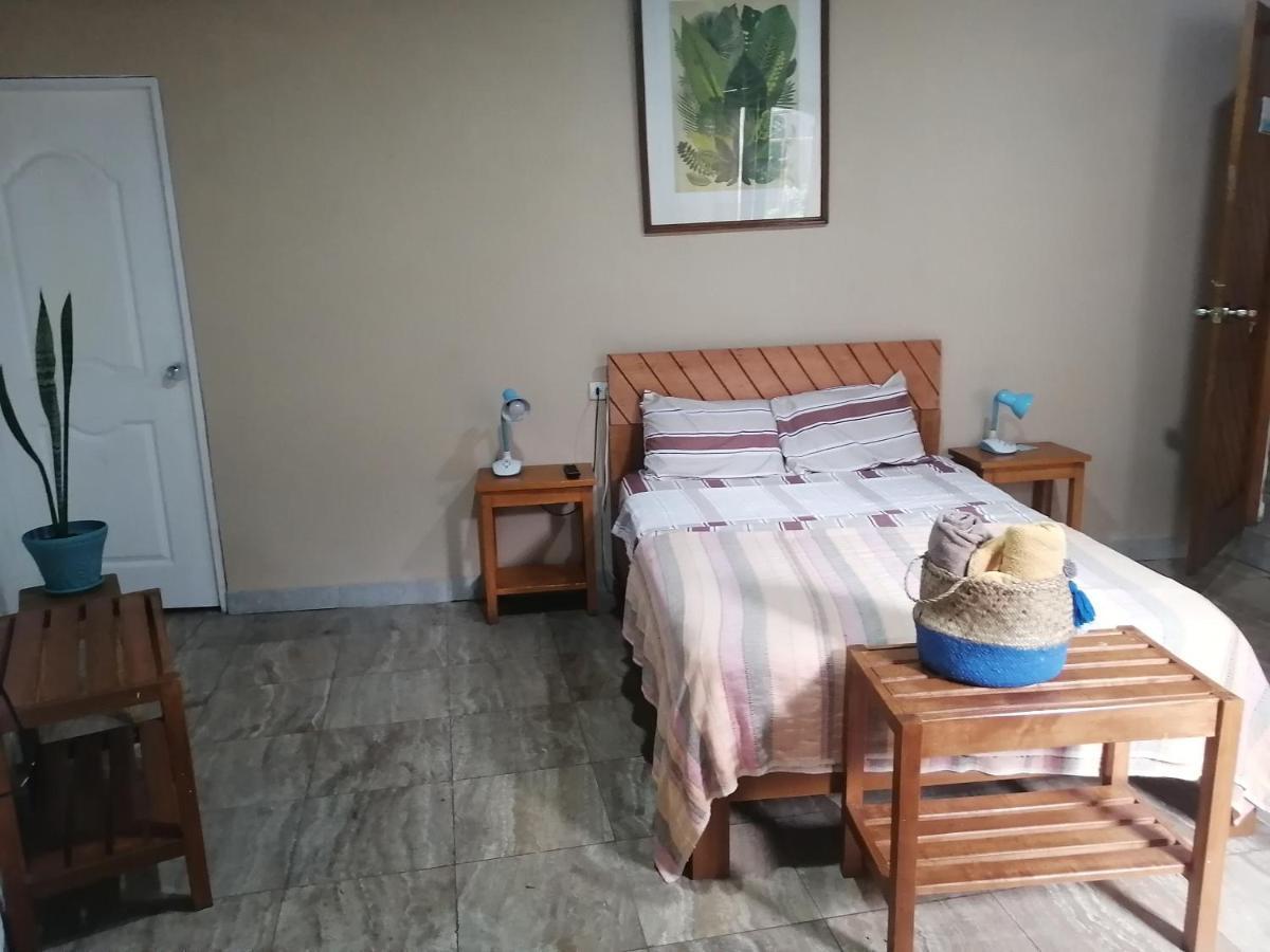 Poseidon Guest House Iquitos Exteriör bild
